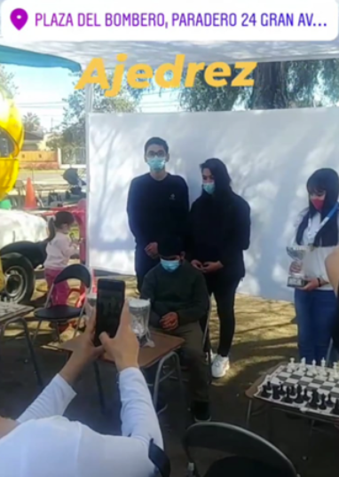 Estudiantes del Liceo Bicentenario Industrial de Electrotecnia Ramón Barros Luco destacaron en el Torneo Comunal de Ajedrez de La Cisterna 2021