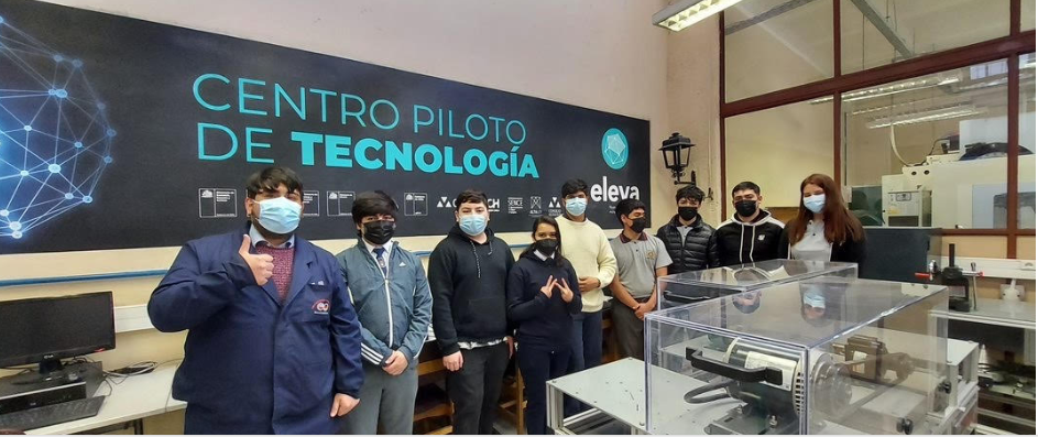Estudiantes de tercero y cuarto medio del Liceo Bicentenario Industrial Vicente Pérez Rosales realizan visitas al Liceo Chileno-alemán