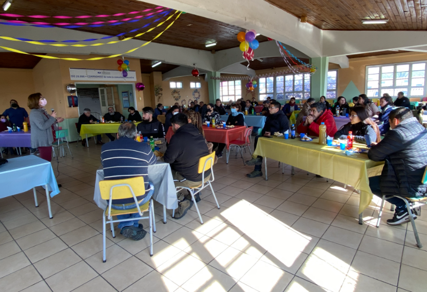 Liceo Industrial de San Miguel Agustín Edwards Ross celebra a sus profesores en su día